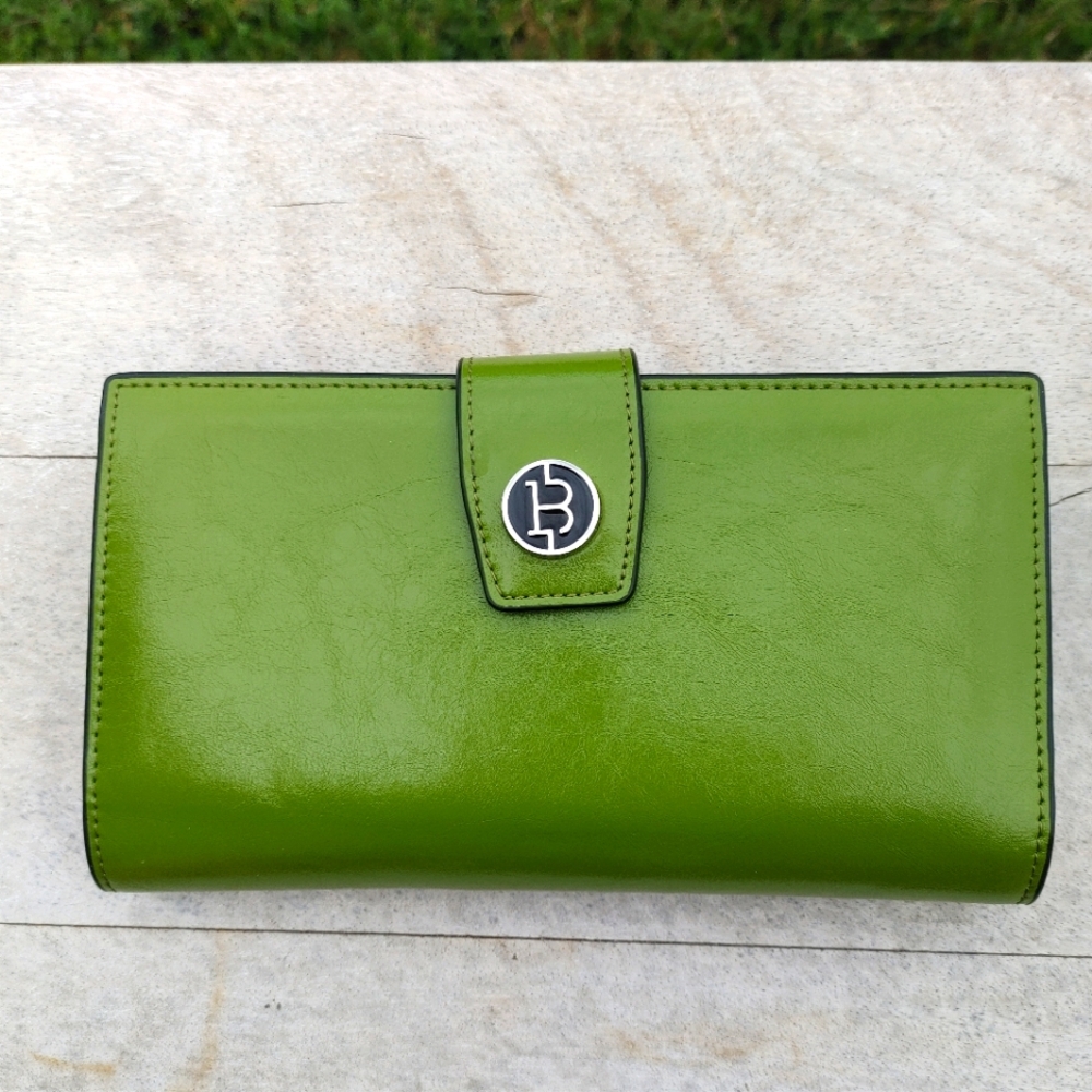 NEW - Bostanten Apple-Green Genuine Leather Wallet w/ Muiltiple Features